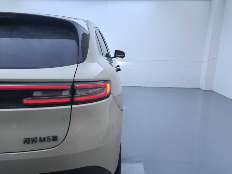 AITO M5 Standard Edition (RWD)