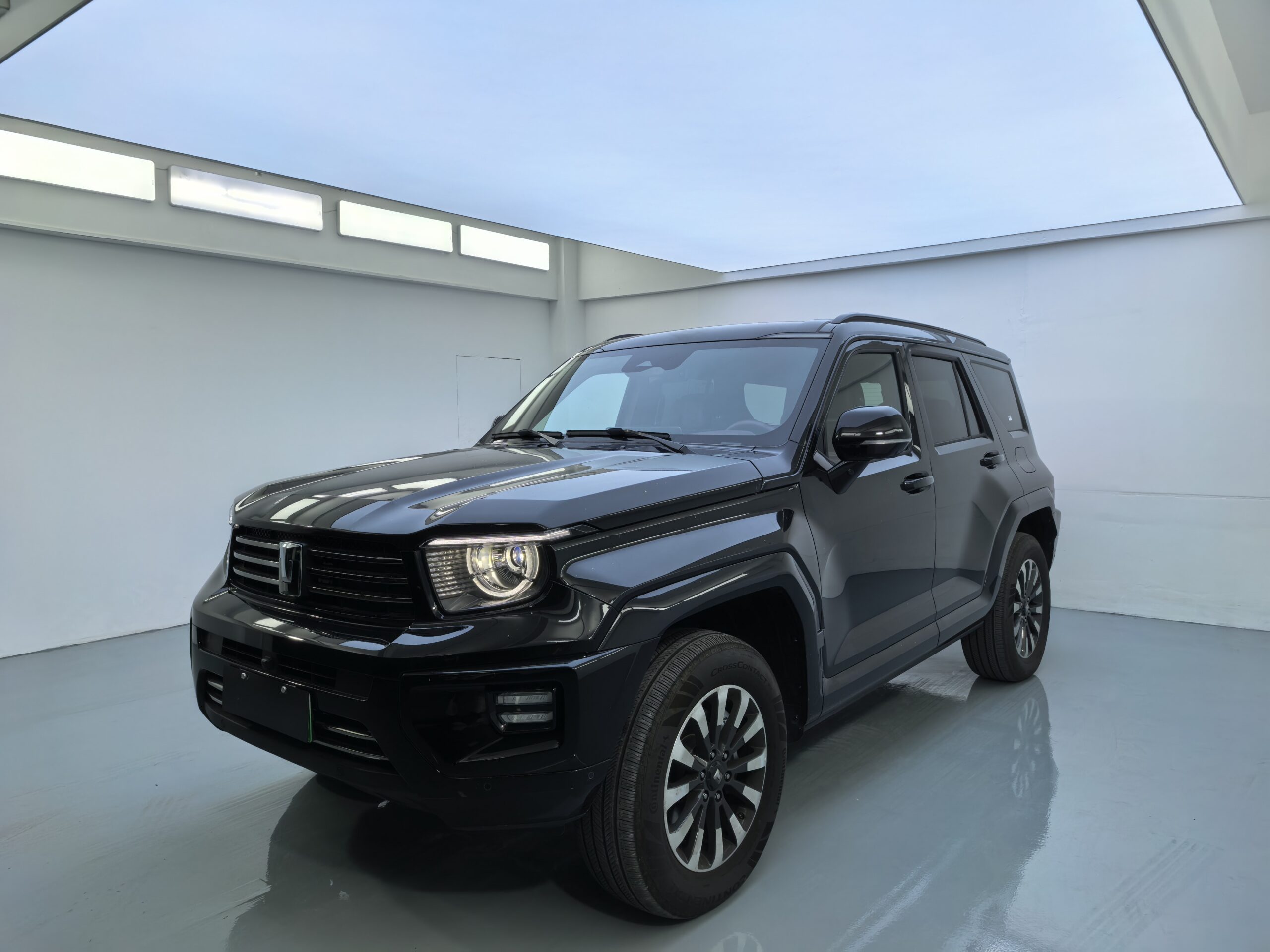 Tank 700 Hi4-T Extreme Edition