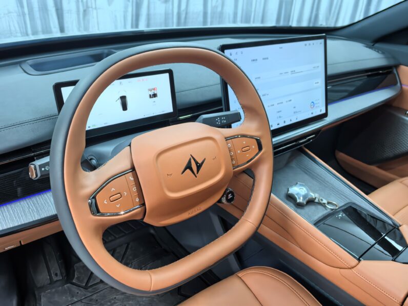 Dongfeng Yipai eπ 007 2024 200Pro Extended Range Edition