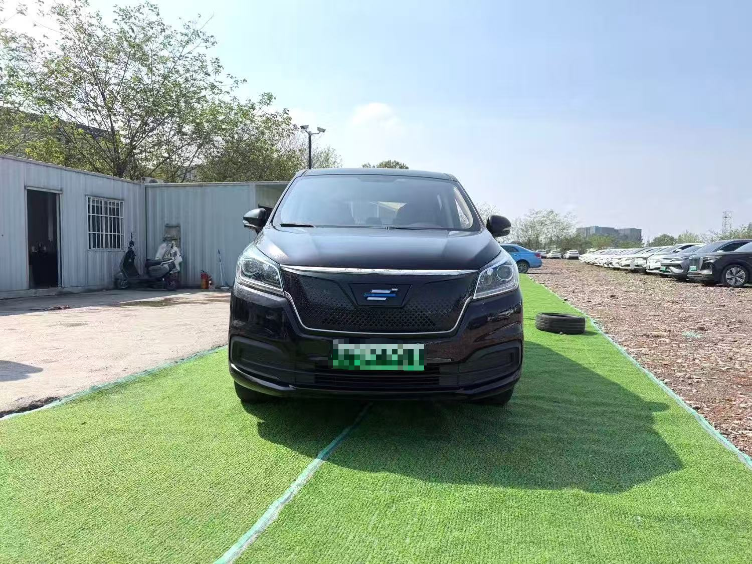 2020 Changan Oshan COSMOS EV Luxury Edition Automatic – 400KM Range